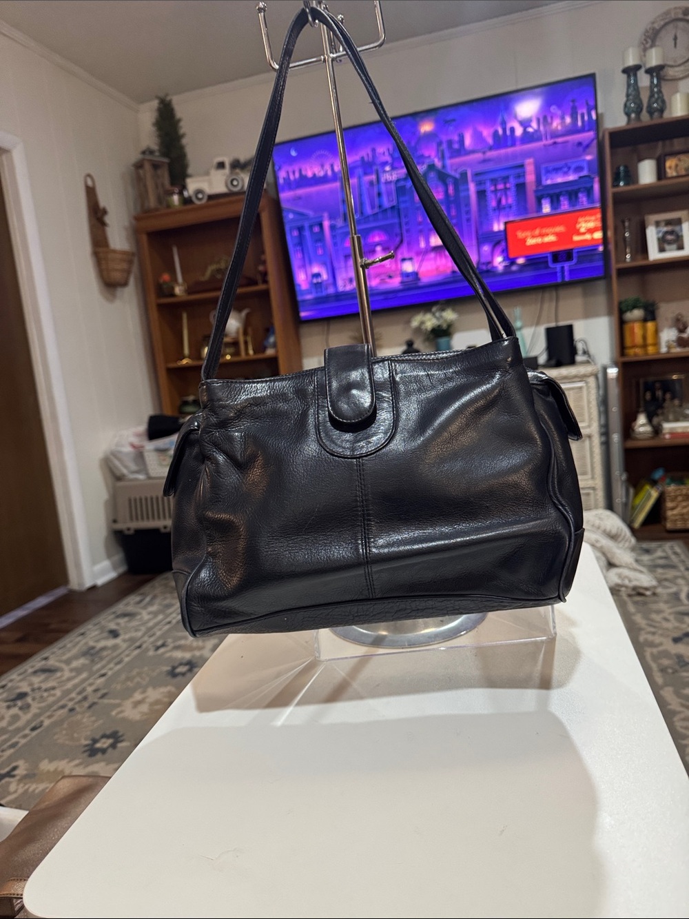 Classic Lord & Taylor Navy Leather Shoulder Bag